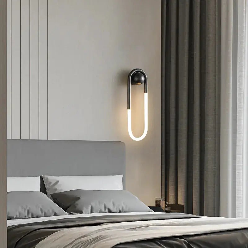 Minimalist U-shaped Wall Lamp — alternate product view 3