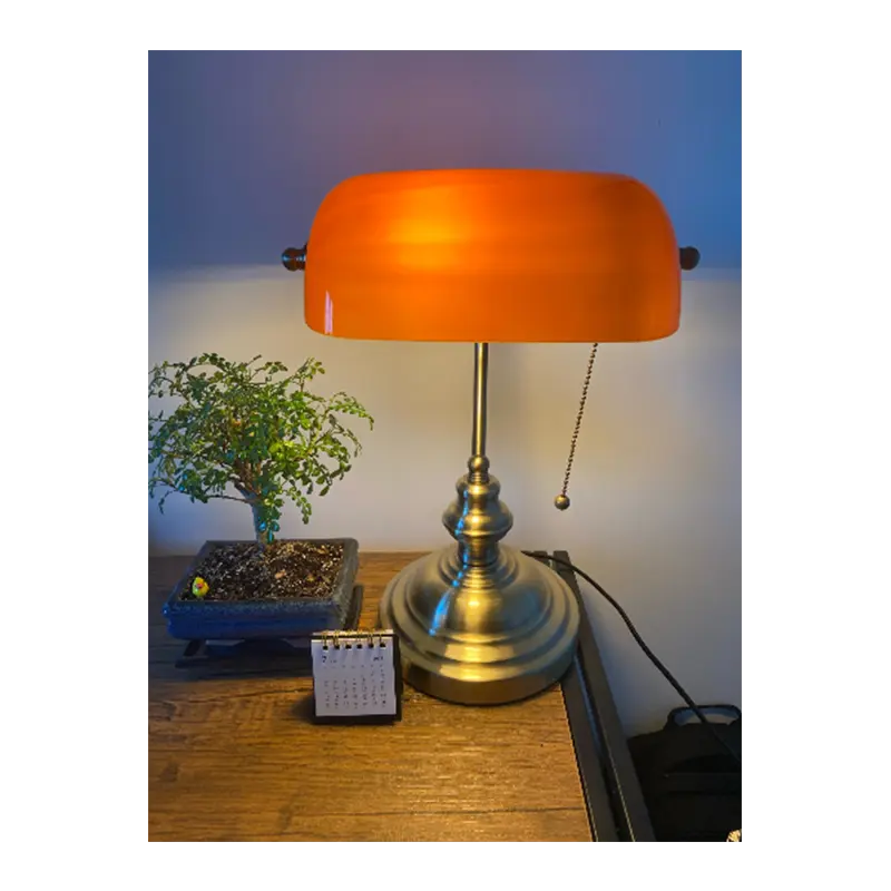 Classical Vintage Table Lamp — alternate product view 5