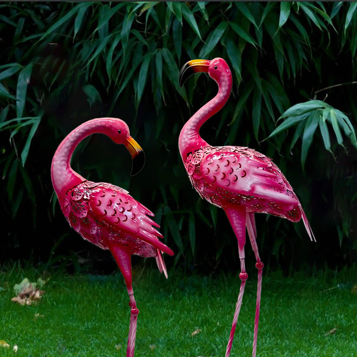 Garden Pink Flamingo Statue — alternate product view 4