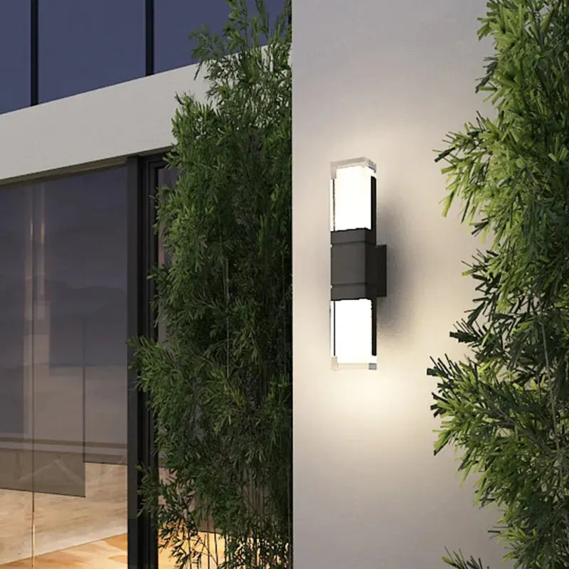 Modern Minimalist Exterior Wall Lighting — product view